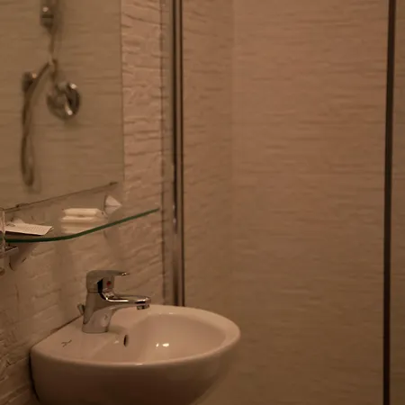 Vatican Leone Iv Maison d'hôtes 2*